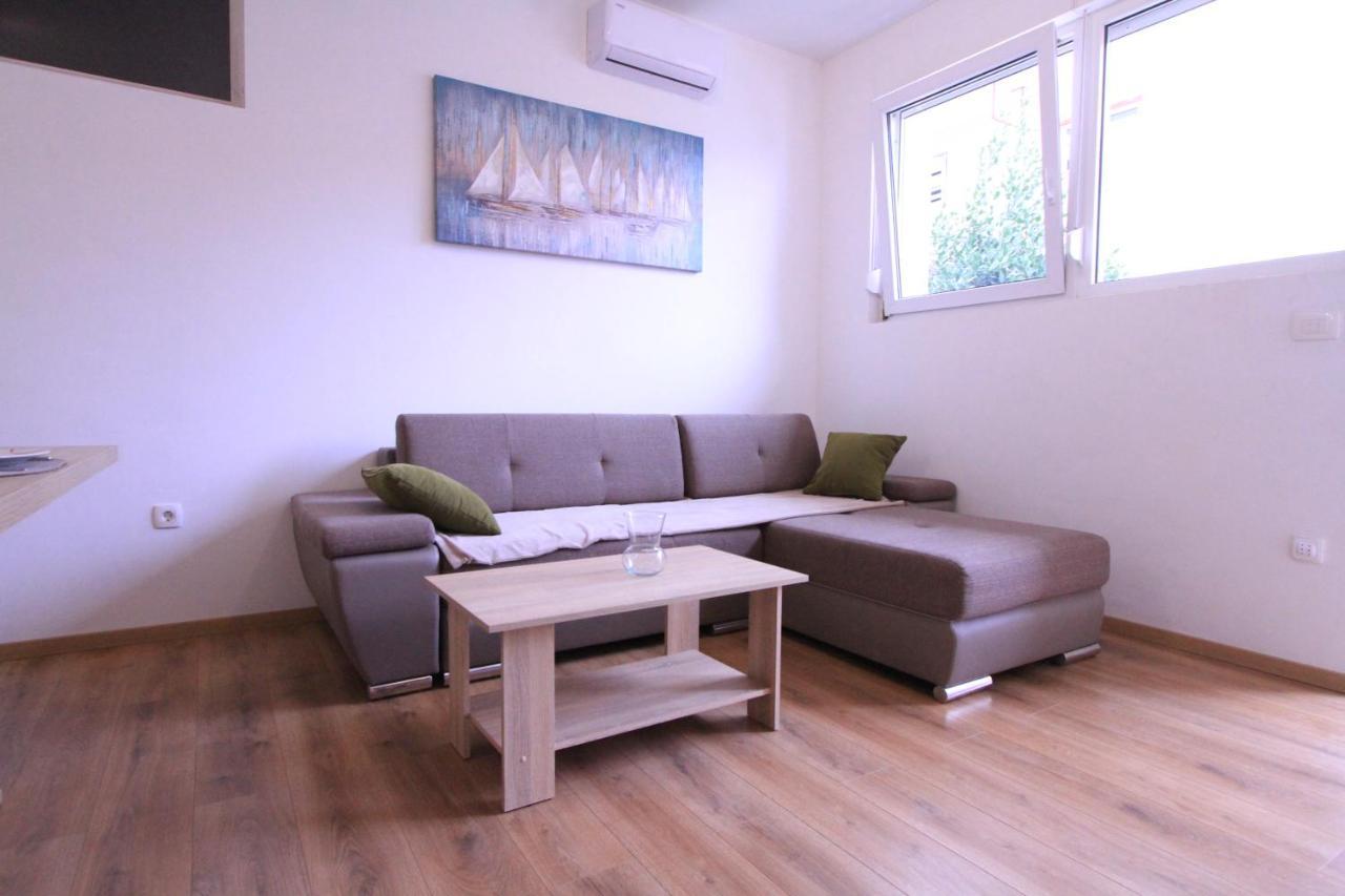 פודסטראנה Apartman Darija מראה חיצוני תמונה